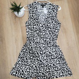 NWT Banana Republic Romper Size Small